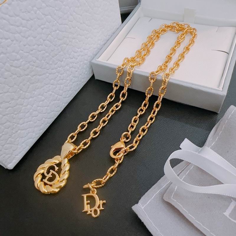 Dior Necklace 05lyr407
